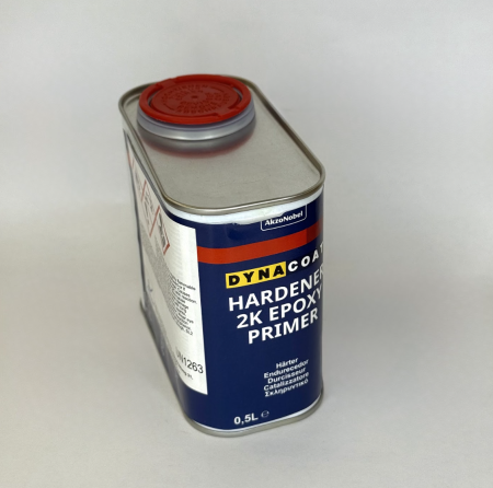 DYNACOAT HARD 2K EPOKSIPOHJAMAALIN KOVETTAJA 0,5L 530803